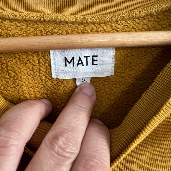 MATE the Label Organic Fleece Raw-neck Sweatshirt (Turmeric) - Picture 3 of 4